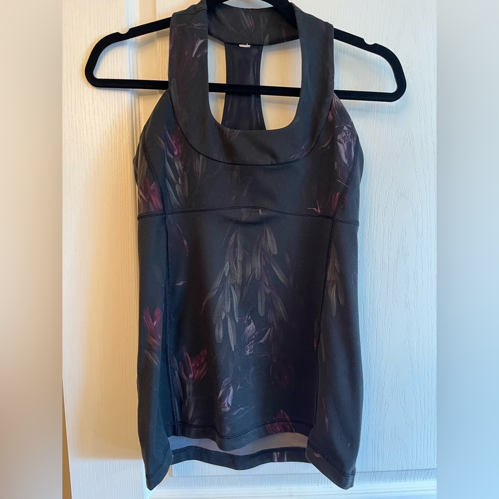 Lululemon tank - EUC